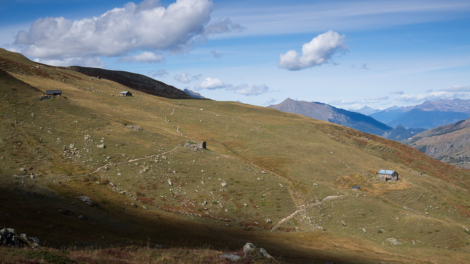 Les Yvoses : longue traversée vers le Col de la Fenêtre