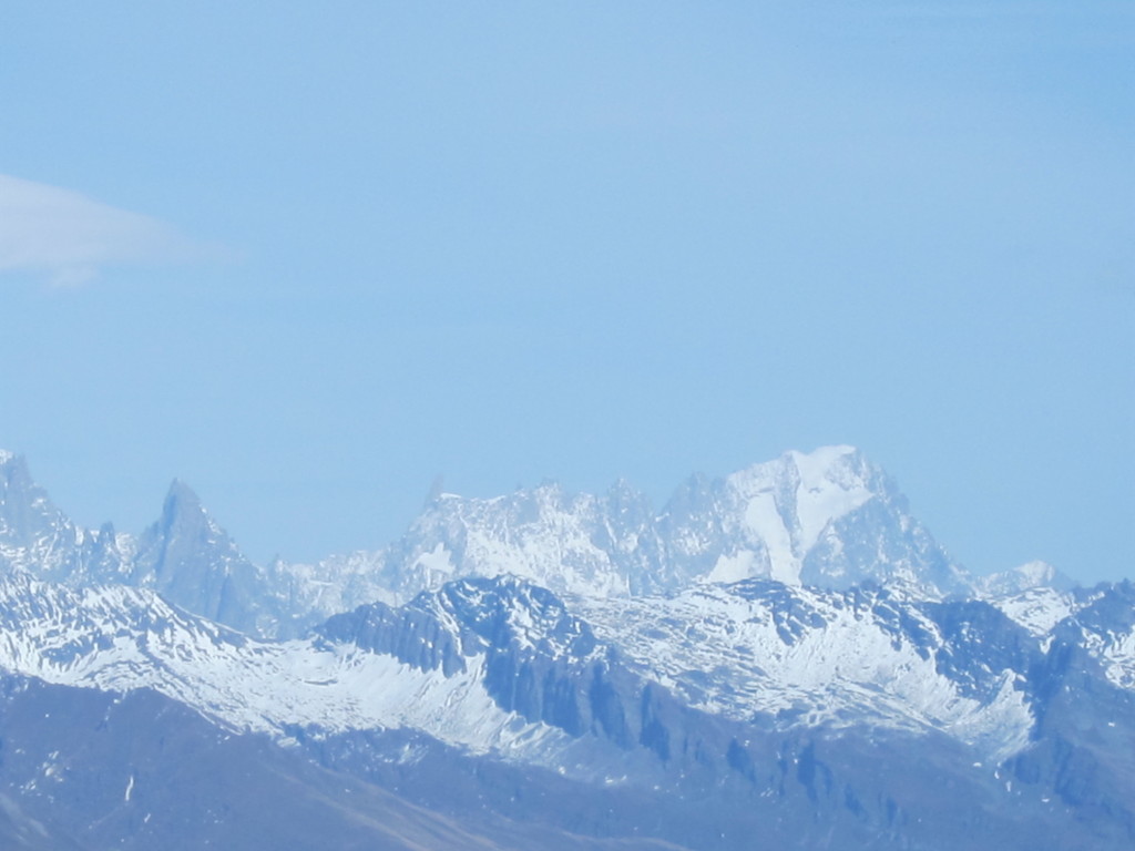 Mont Blanc : Noire de Peuteurey, Dent du Géant et Gdes Jorasses