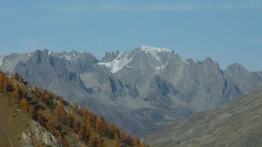 #12 Cerces : la pointe des Cerces prend ses parures d Cerces : la pointe des Cerces prend ses parures d'hiver