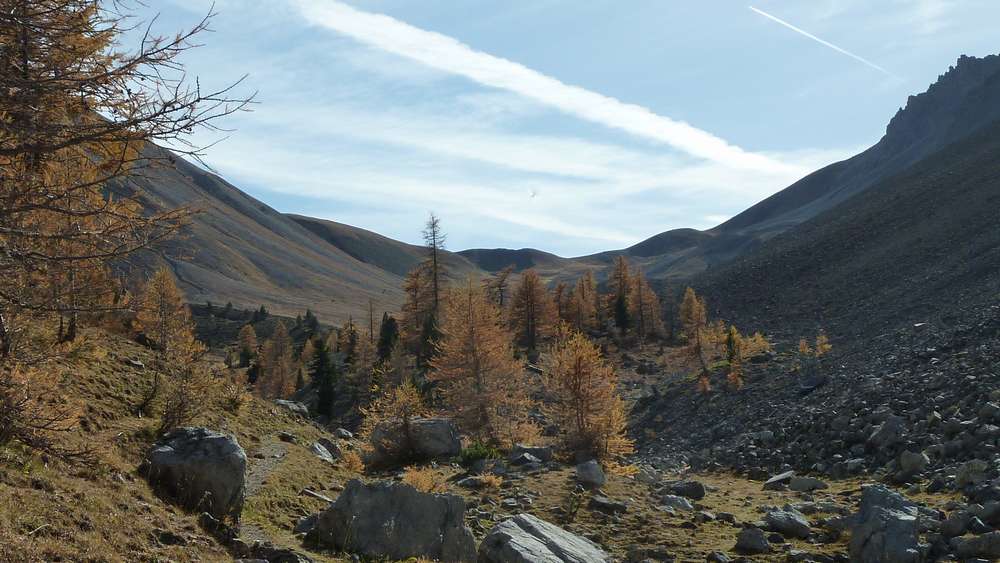 #18 col de Dormillouse : le col est encore loin et y a vraiment personne ! col de Dormillouse : le col est encore loin et y a vraiment personne !