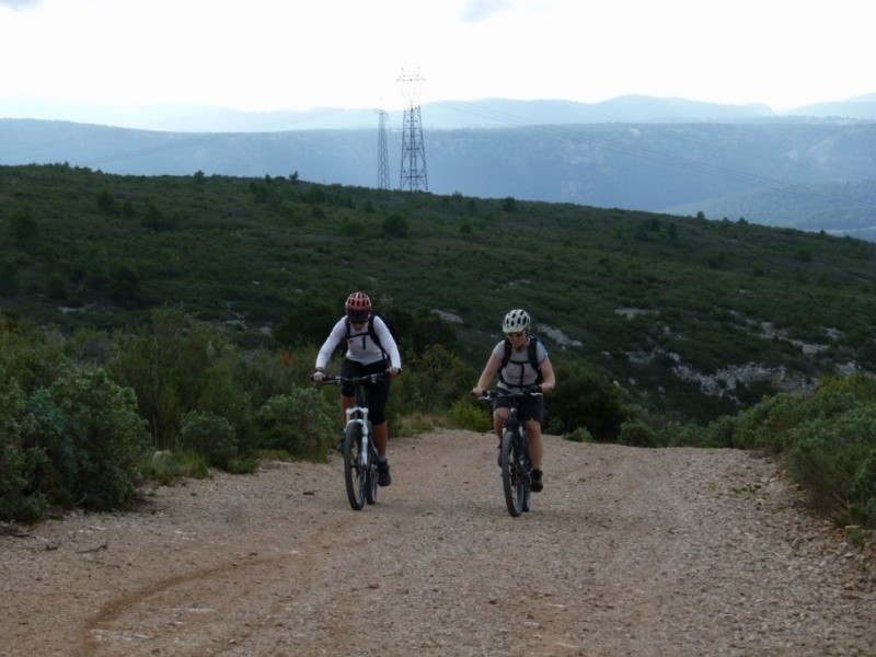 montée vers Le Garlaban