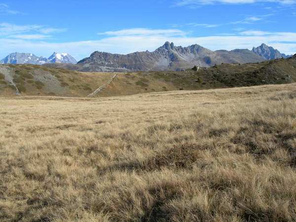 Grand bec : vue sur la vallée de Bozel