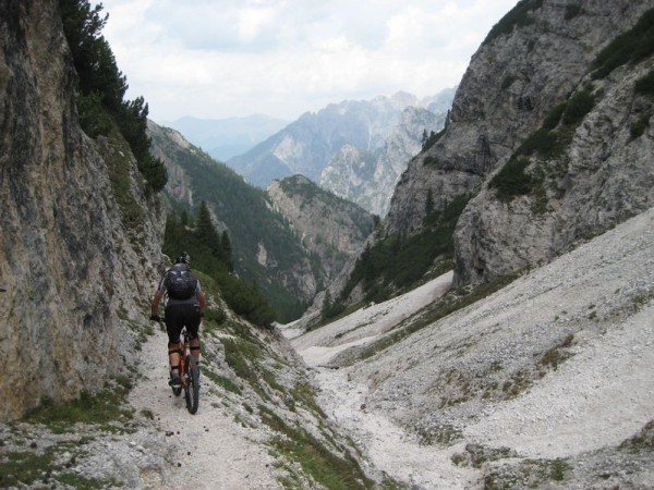 #12 Val Chiara : Toujours gravilloneux dans le coin. Val Chiara : Toujours gravilloneux dans le coin.