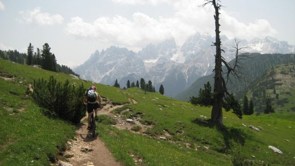 #9 Sentier propre : Et un peu fréquenté. Sentier propre : Et un peu fréquenté.