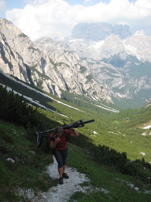 #12 Val de le Cianpedèle : Bien long ce vallon, surtout par mal de bide ! Val de le Cianpedèle : Bien long ce vallon, surtout par mal de bide !