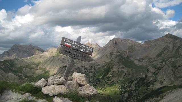 #1 Col de Moussière : Toujours aussi beau et sauvage par là. Col de Moussière : Toujours aussi beau et sauvage par là.