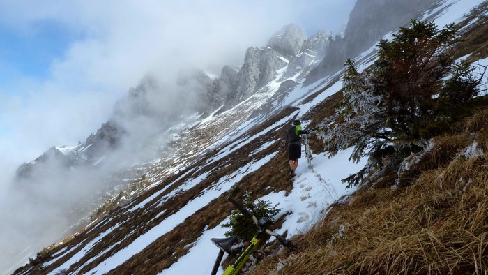 Approche du Col de Cochette : Bientôt la fin de la partie vélo... début de l'alpi now!