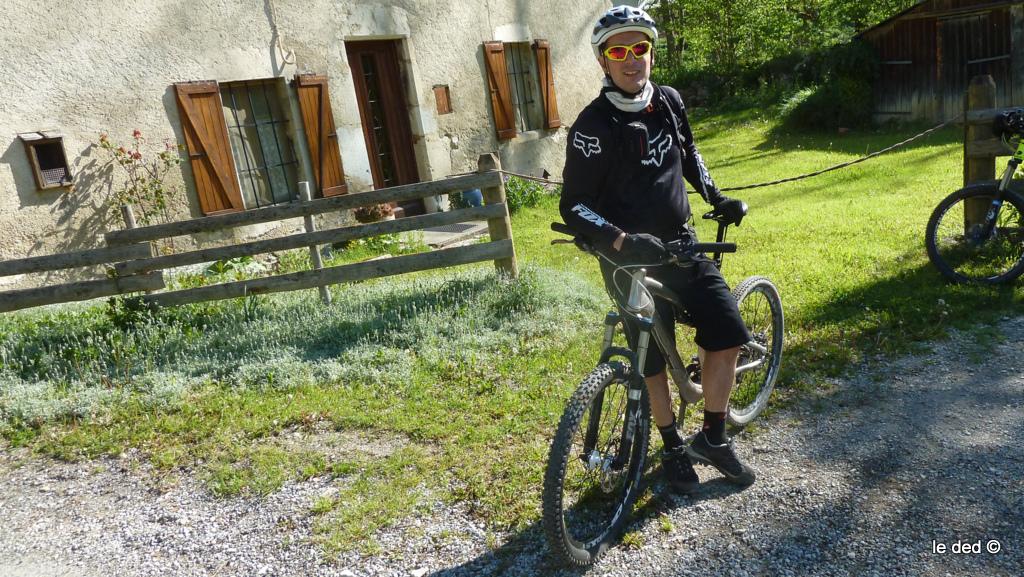 #2 Sylvain : Pause fontaine à Trézanne Sylvain : Pause fontaine à Trézanne