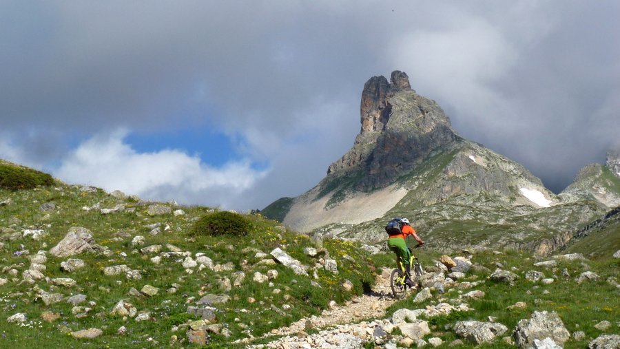 Montée au Prat du Plan : Au final, bon choix de trace pour maximiser le roulage