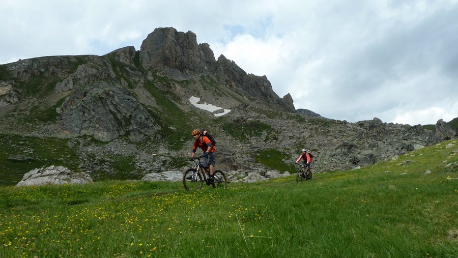 2 compères en altitude : Le manque d'oxygène nous impose le plaisir