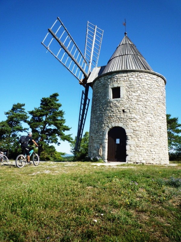 #2 Moulin de Montfuron : parfaitement restauré Moulin de Montfuron : parfaitement restauré