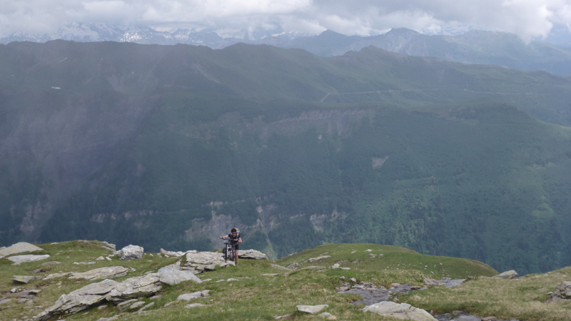 Pte de Bizard : Gazons vers 2200 m