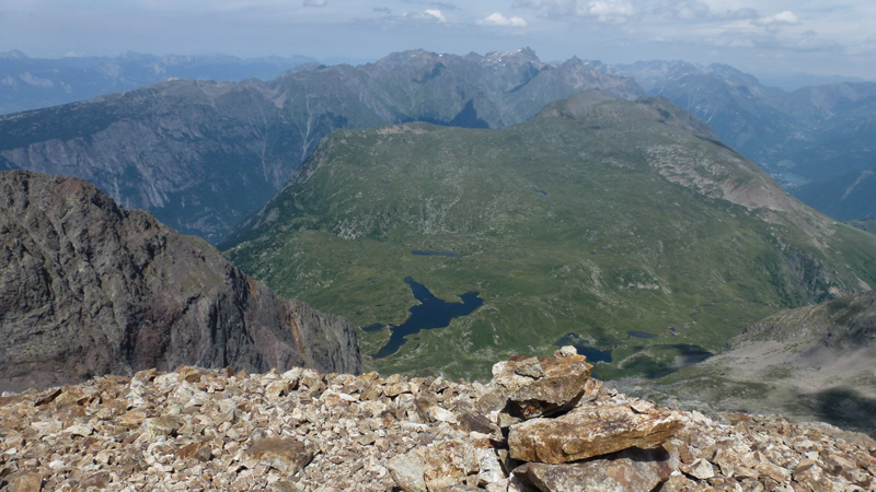 Sommet du Taillefer : Vue plongeante sur le Lac Fourchu