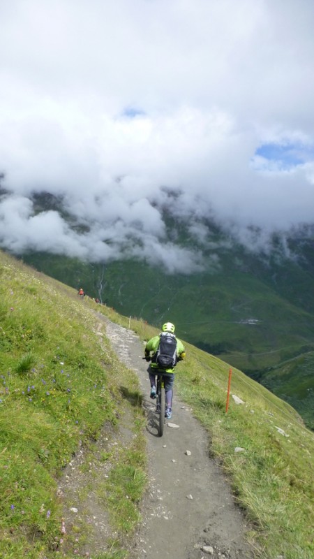 DH Gd Col Ferret : Super ludique et moins fréquentée que lors de l'UTMB de l'an passé