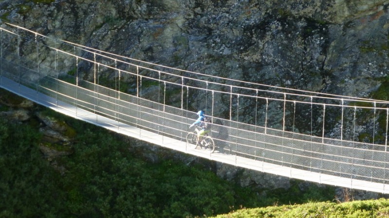 Passerelle de Brunet : Pas longue celle-ci