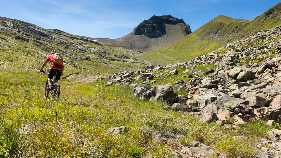 Combe des Foges : Tête Pelouse au fond