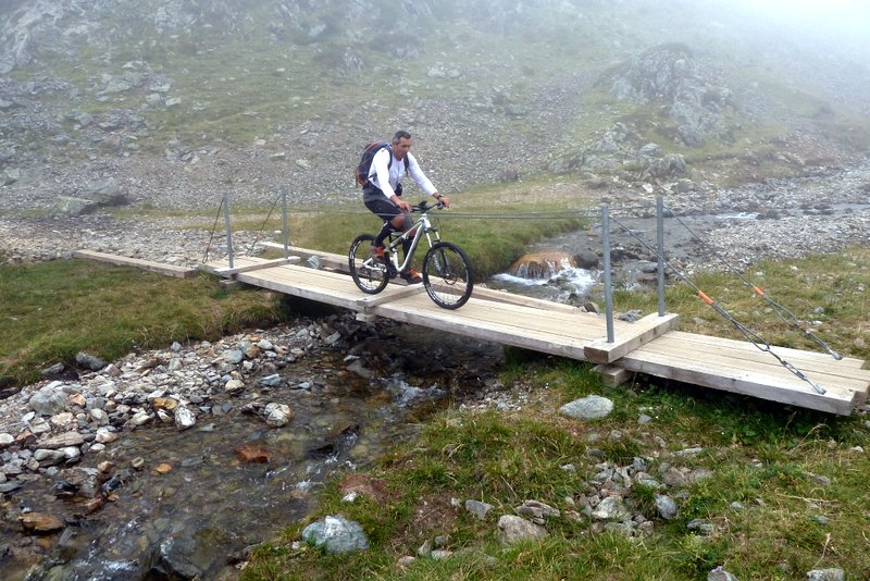 #5 Le petit pont de bois : Yes, cela roule Le petit pont de bois : Yes, cela roule