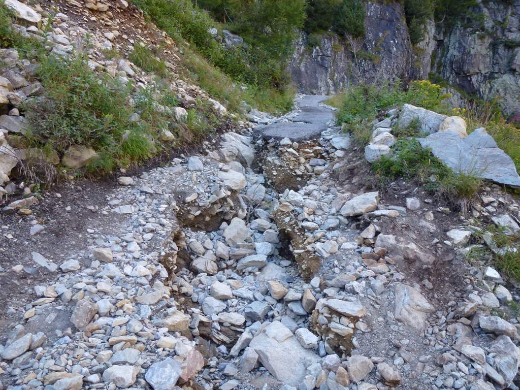 Van d'en Haut : Piste qui nécessite un petit entretien