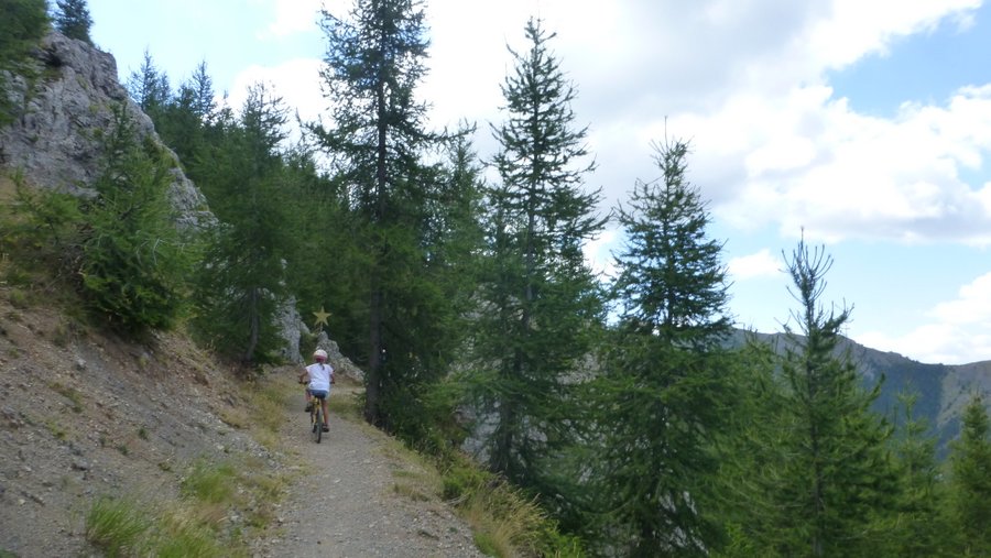 Sentier planétaire : Maëly se débrouille toute seule