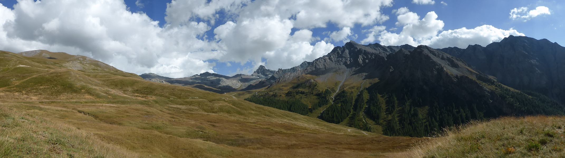 Sentier Balcon : Panorama depuis le sentier du canal