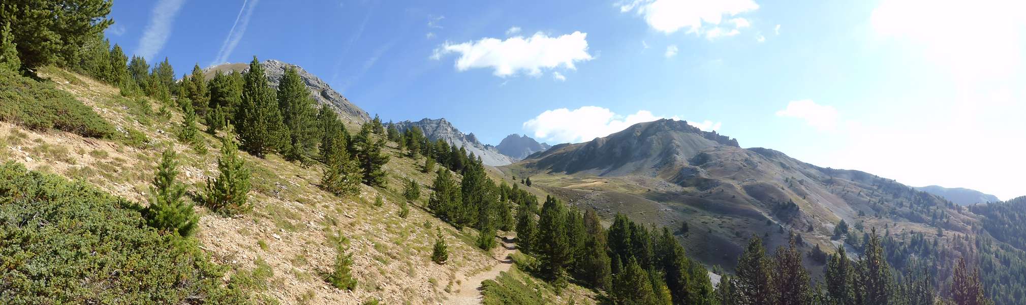 Sentier Montée : Agréable sentier balcon