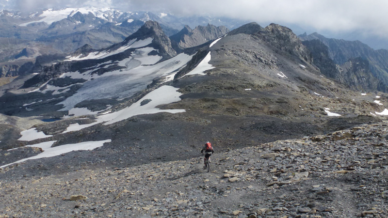 Mont Miravidi : Au dessus du col des Veis