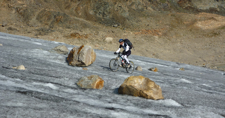 Jour 2 : Luc, tranquille sur le glacier