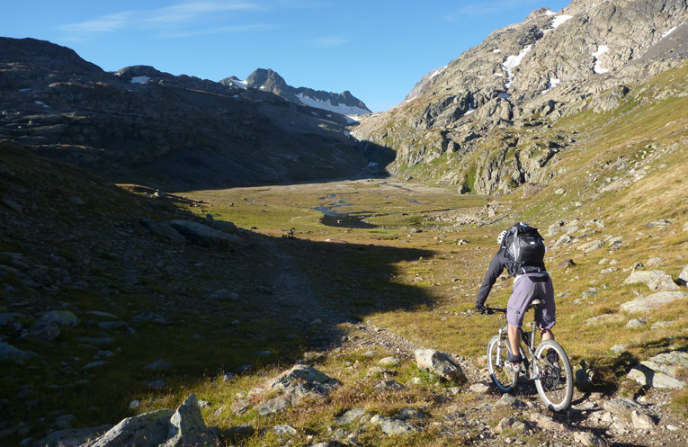 Jour 2 : La montée au glacier