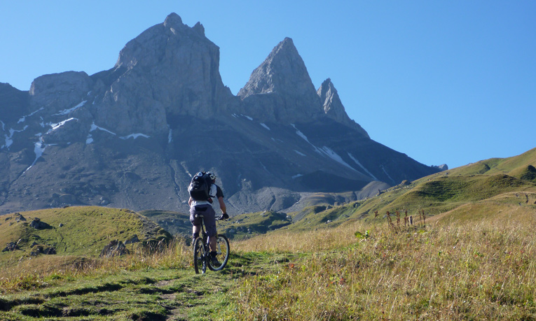 Jour 1 : Aiguilles d'Arves : le ton est donné niveau décor