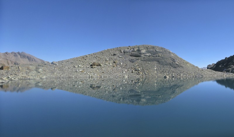 Miravidi : Lac du glacier d'Arguerey