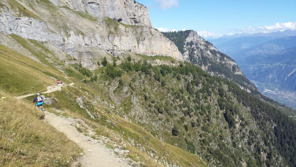 Sorgnot : La vallée du Rhône 1500 m plus bas