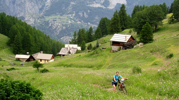 Bramousse : Le dernier hameau au bout de la piste