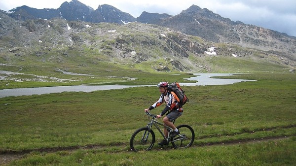 #17 Montée au Blanchet : Après la pause "averses", le débinage est entériné, retour par le tour des Toillies qui vaut largement le déplacement! Montée au Blanchet : Après la pause "averses", le débinage est entériné, retour par le tour des Toillies qui vaut largement le déplacement!