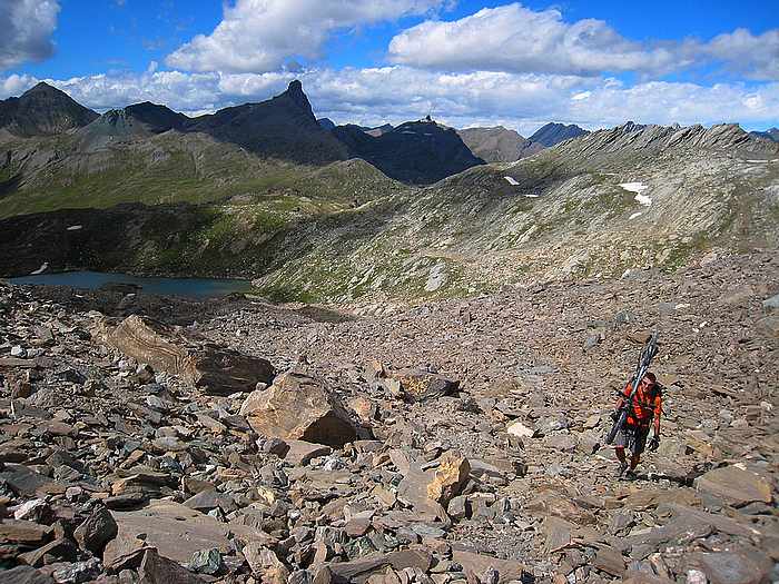 #9 Lac du Loup : Jip au portage direction Pas de Salsa... plus rustique, tu meurs ! Lac du Loup : Jip au portage direction Pas de Salsa... plus rustique, tu meurs !