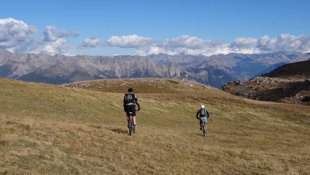 #14 Freeride dans la prairie : le soleil est revenu Freeride dans la prairie : le soleil est revenu