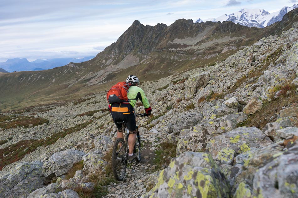 court T3 au dessus du Bolchu : le col de la Fenêtre à droite. La boucle est bouclée