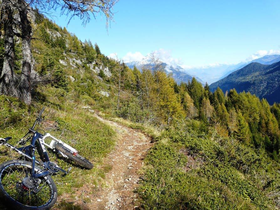 #3 Balcon du Mont Blanc 2 : Avec la vue sur le Valais c Balcon du Mont Blanc 2 : Avec la vue sur le Valais c'est encore mieux