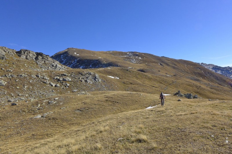 Pointe de la Gratte : Montée vers la pointe (au centre de la photo)