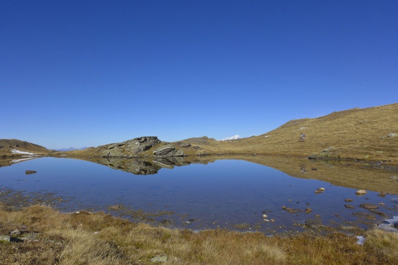 Circuit des lacs : Petit lac entre les lacs Noir et Crintallia