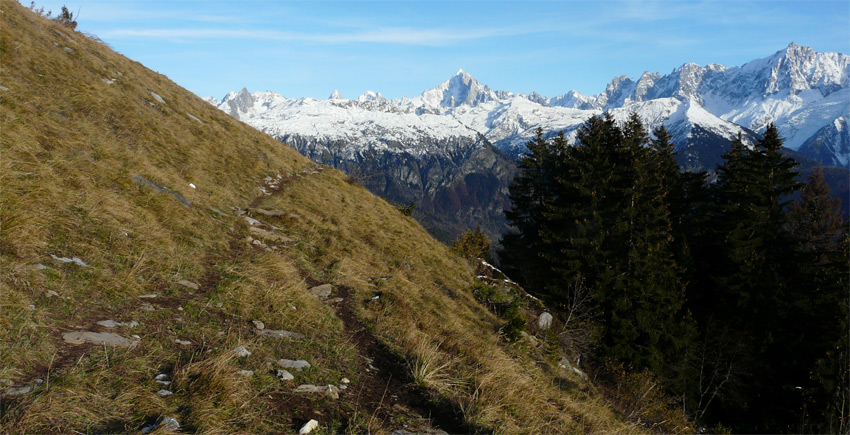 #7 Balcon Frioland : Dans le retro, aiguilles rouges et massif du Mont Blanc Balcon Frioland : Dans le retro, aiguilles rouges et massif du Mont Blanc