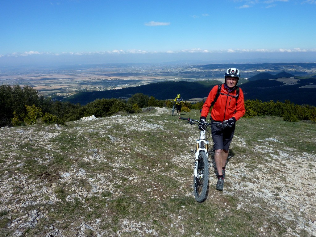 En arrivant au sommet des Crêtes de St Amand