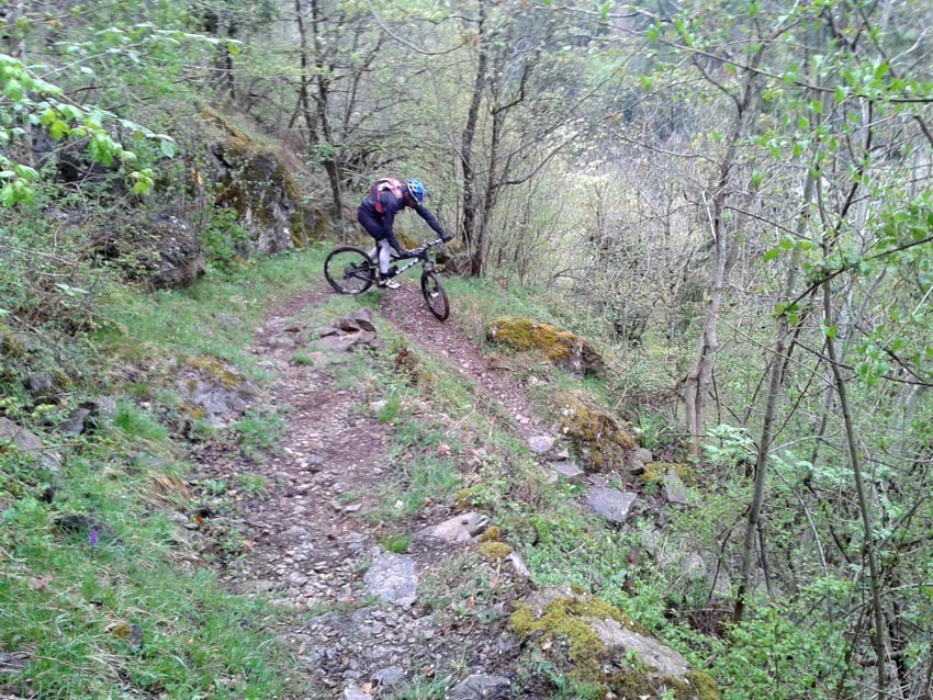 Epingle dans la descente des gorges de Trient