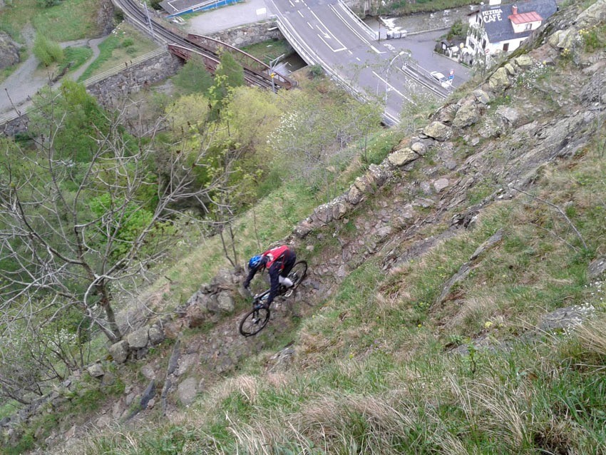 Descente sur Vernayaz bis...ça glisse