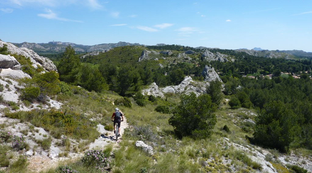 Alain découvre le sentier de Mérigot