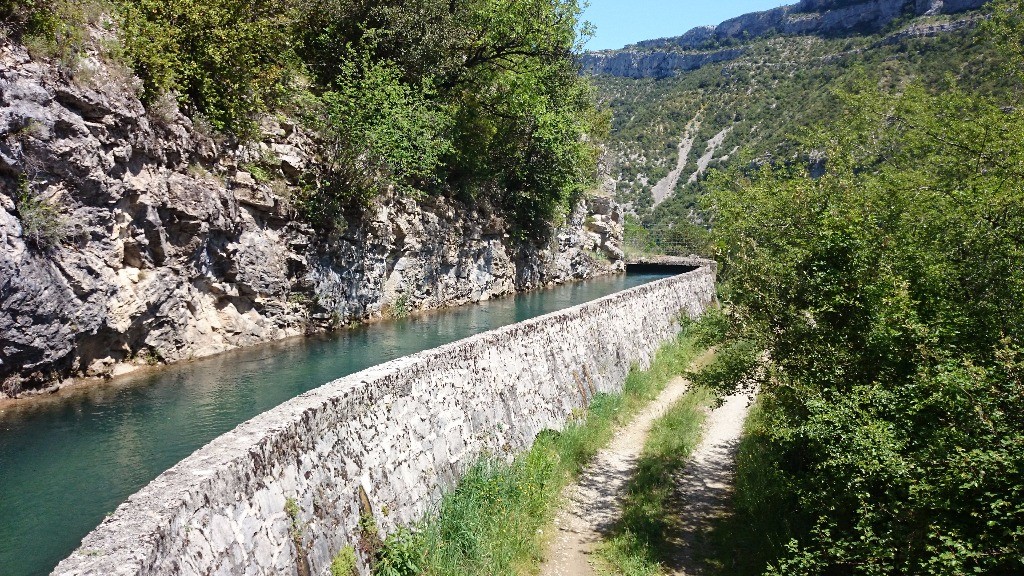 canal des gorges de la Vis