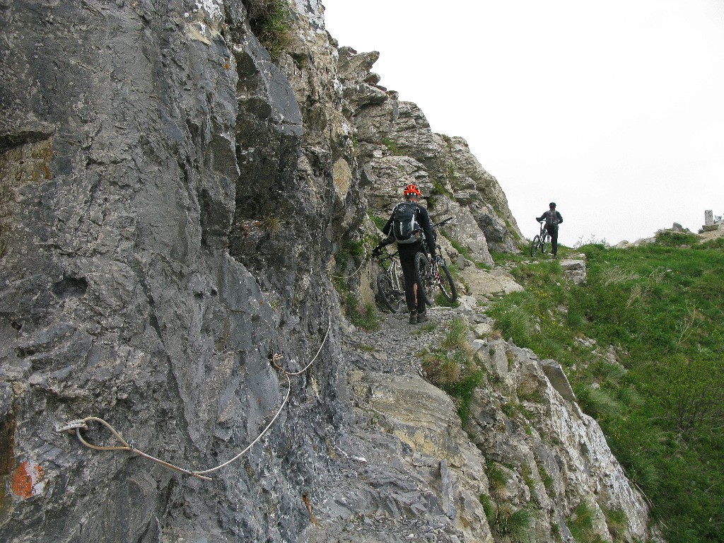 Arrivée au petit col sous le Mont Torrage