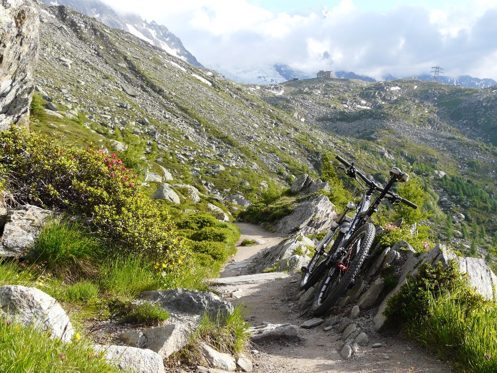 Encore un peu de chemin pour atteindre le plan de l'aiguille