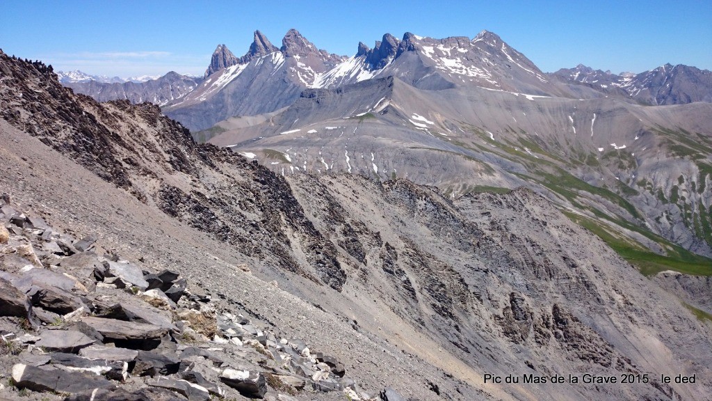 les aiguilles célèbres du coin