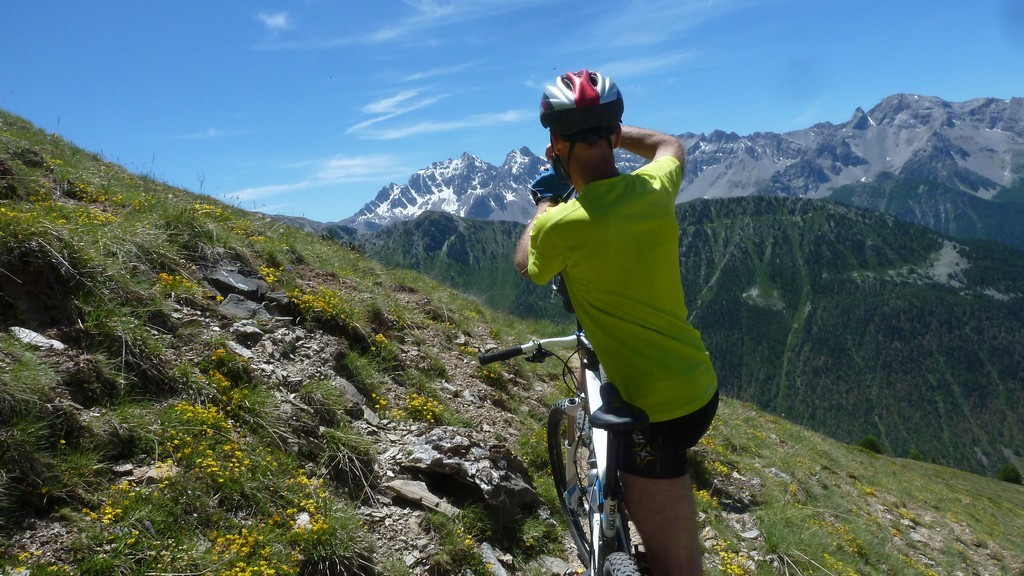 #6 Elle est pas belle la montagne ? Elle est pas belle la montagne ?