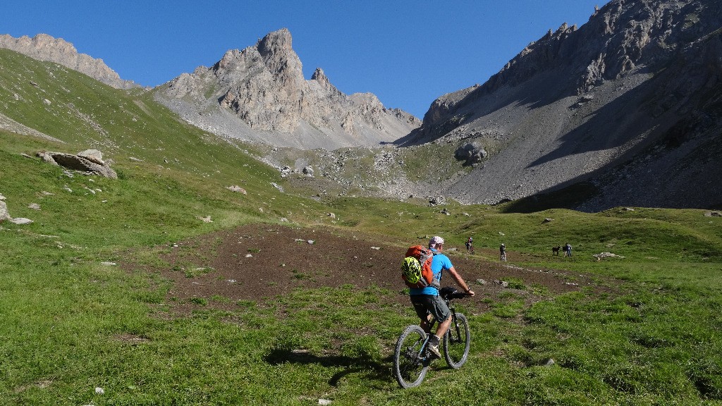 #4 il est bien roulant ce vallon ! il est bien roulant ce vallon !